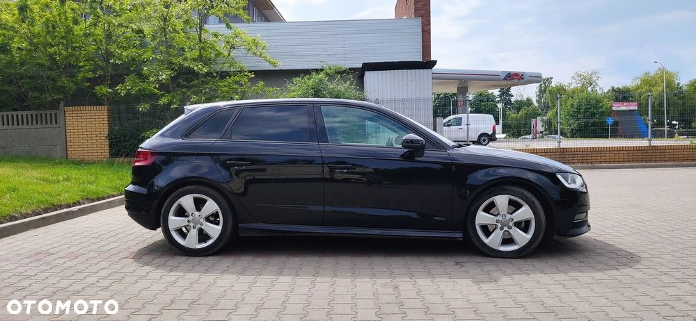 Audi A3 Sportback 1.6 TDI - 4