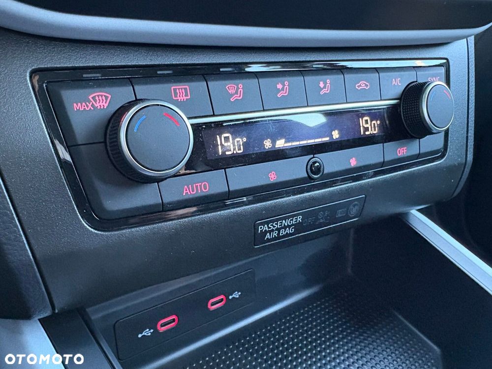 Seat Arona - 25