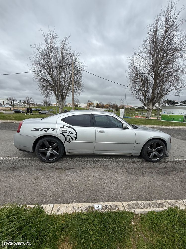 Dodge Charger - 6