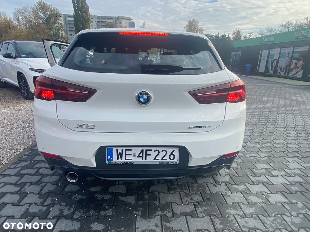 BMW X2 sDrive18i - 3