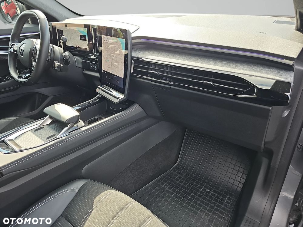 Renault Austral 1.3 TCe mHEV Techno - 24