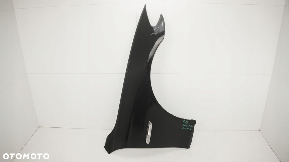 BŁOTNIK PRAWY PRZÓD BMW F10 10-13R 668 - 2