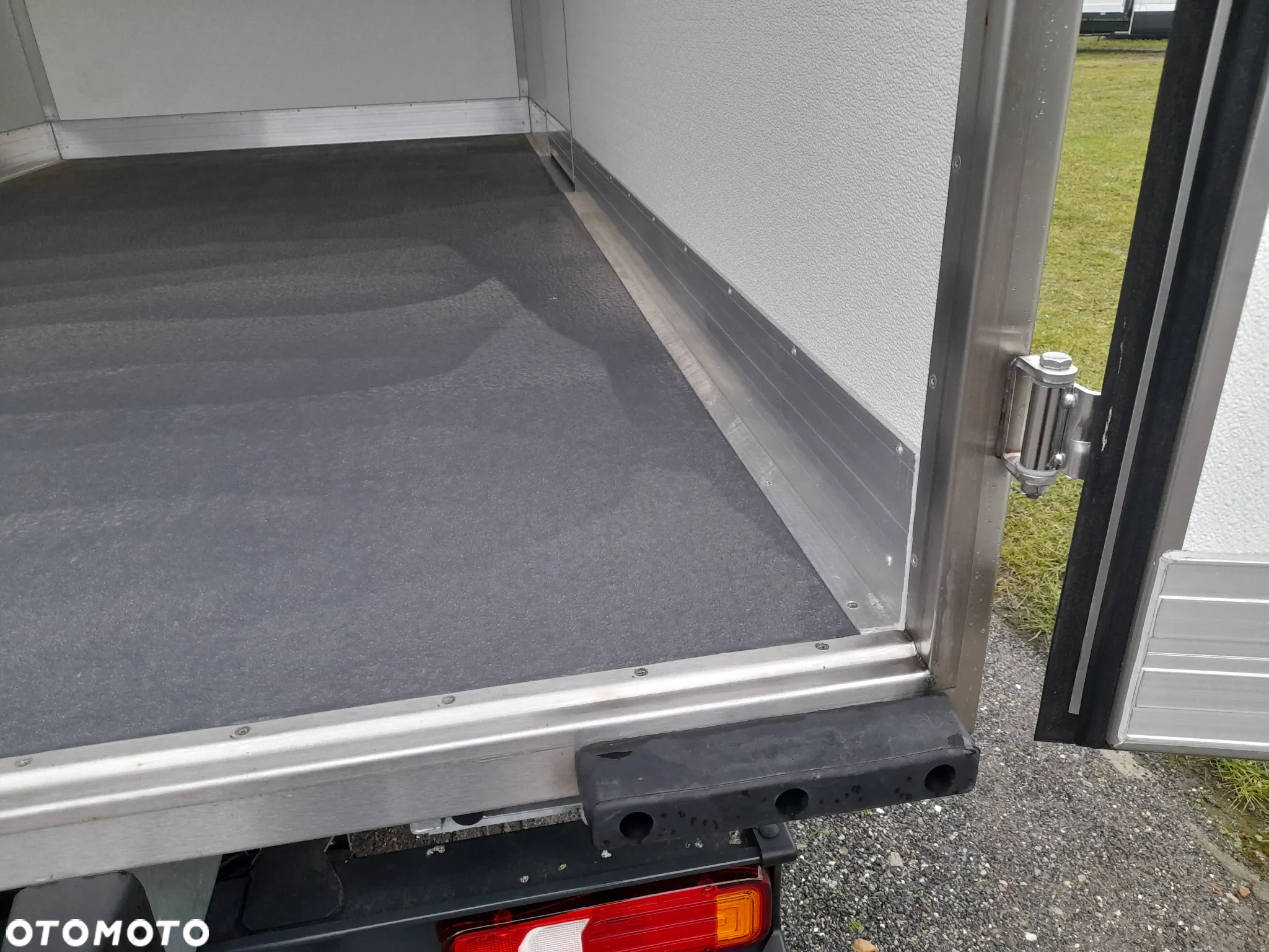Iveco DAILY 50c18 50c16 NOWY - NOWY - OSTANI BEZ WAGI w kołach - dmc 3,5tony PRZED LIFT- Chłodnia mroźnia izoterma 8palet ROMCAR Agregat carrier 400 mocny!! WINDA 1000kg - 11