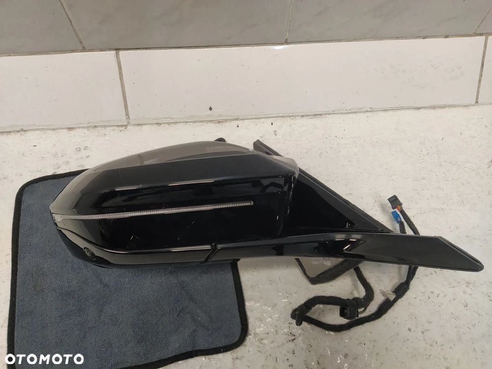 BMW 7 G70 M-POWER LUSTERKO ZEWNĘTRZNE PRAWE ASFERYCZNE ASYSTENT FOTOCHROM KAMERA 9+8+1 PIN KOMPLETNE UK ORYGINAŁ - 8