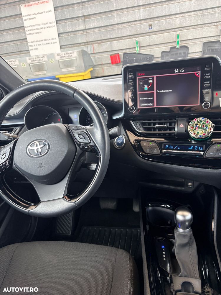 Toyota C-HR 1.8 HSD 122 CP 4x2 CVT C-ult Style - 10