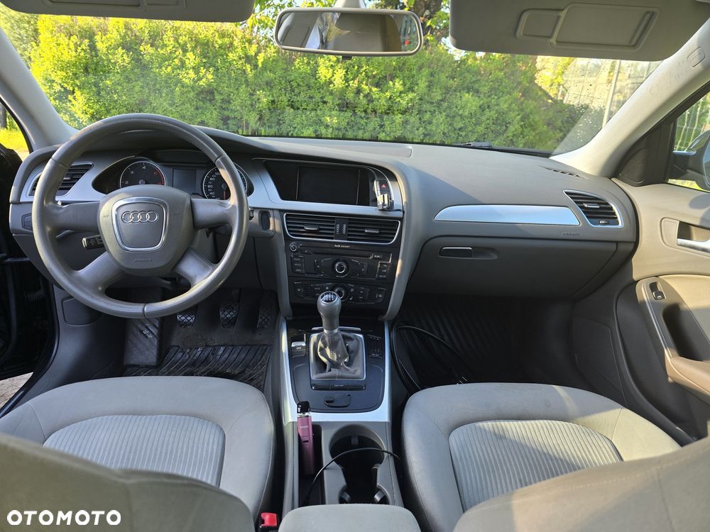 Audi A4 Avant - 7