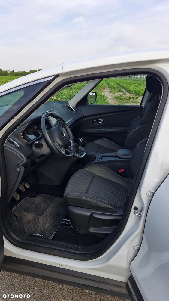 Renault Scenic 1.7 Blue dCi Zen - 6