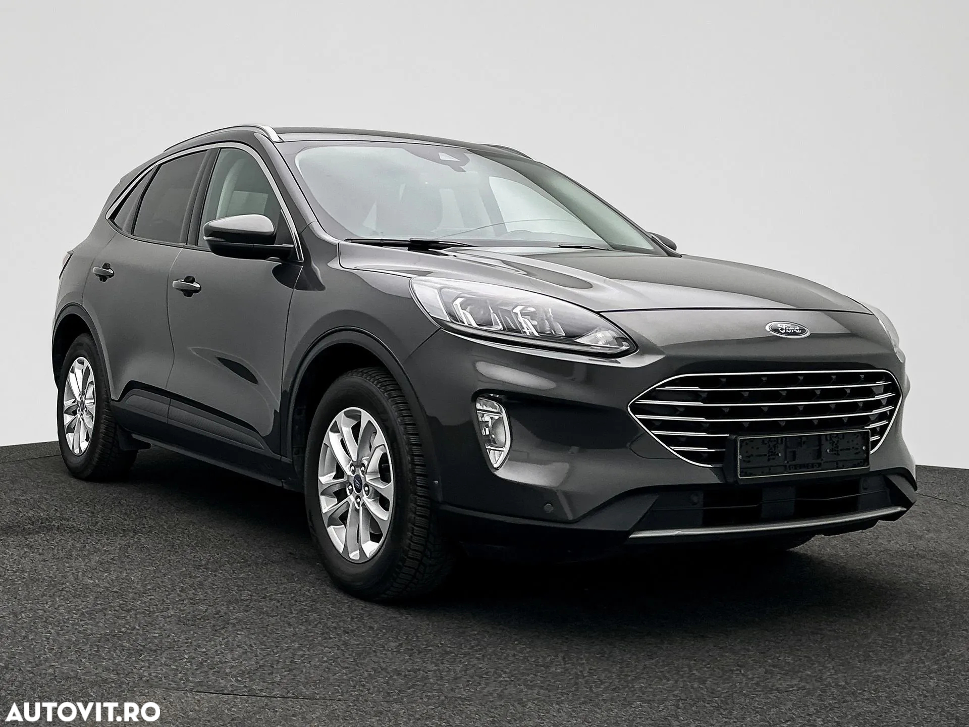 Ford Kuga 1.5 TDCi 2x4 Aut. Titanium - 10