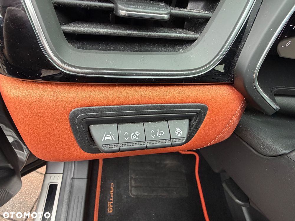 Renault Captur TCe 155 EDC GPF INTENS - 26