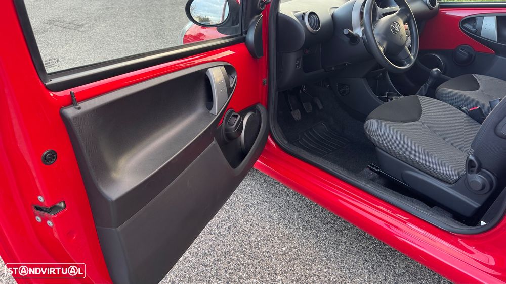 Toyota Aygo Cool - 10