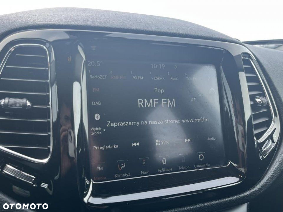 Jeep Compass - 22