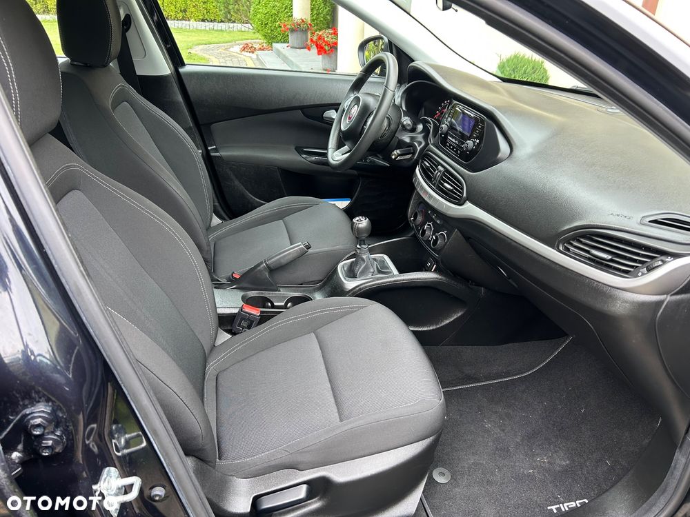 Fiat Tipo 1.4 16V More - 27