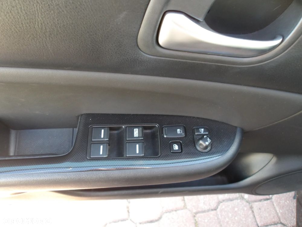 Honda Accord 2.0 i Sport - 19
