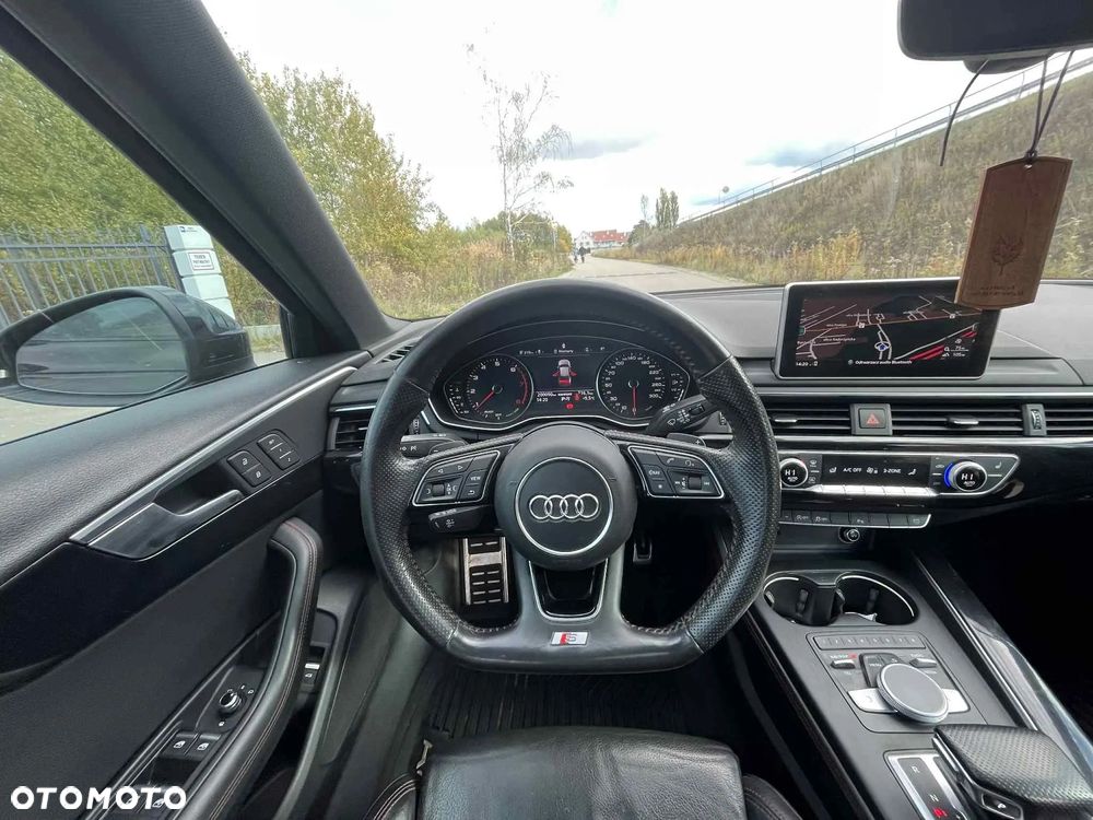 Audi A4 - 10