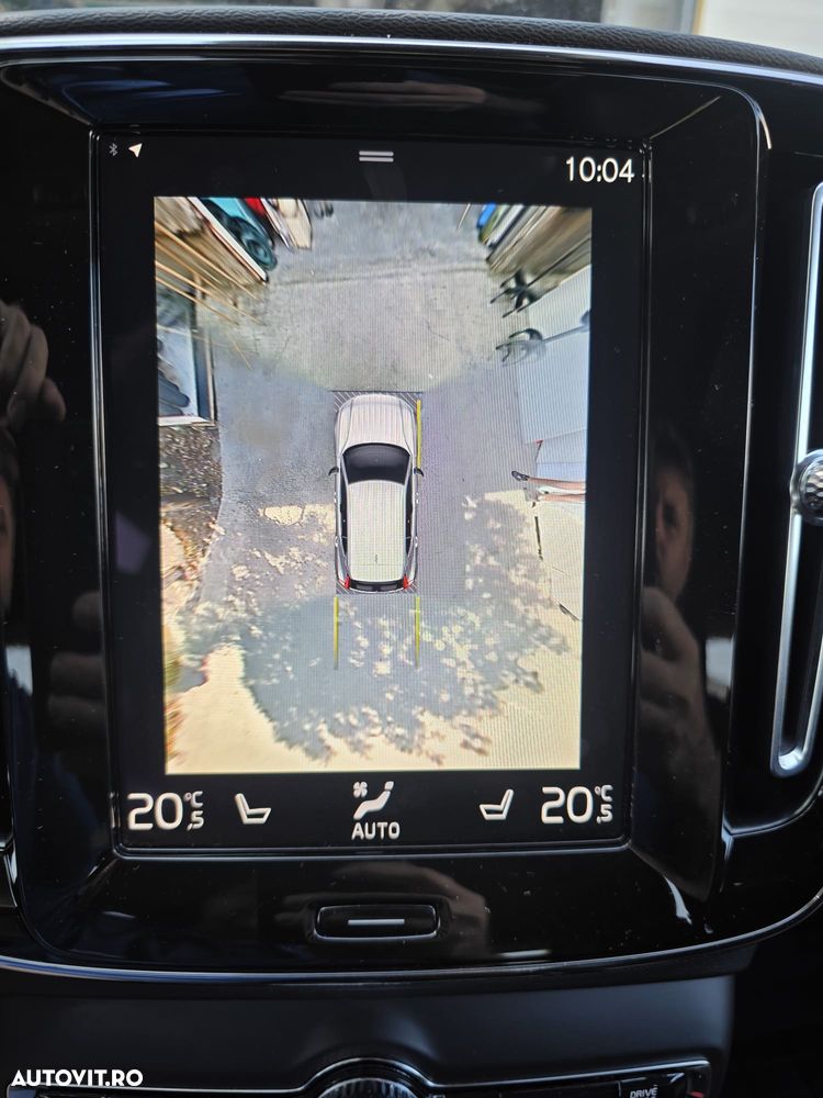 Volvo XC 40 - 4