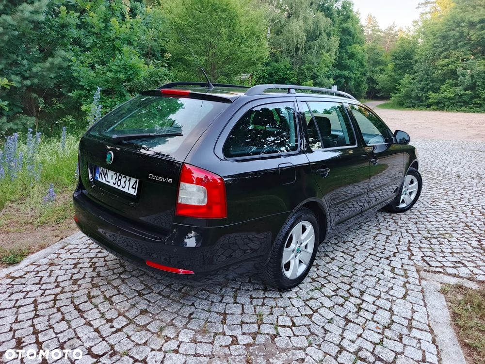 Skoda Octavia 1.6 TDI DPF Ambition - 39