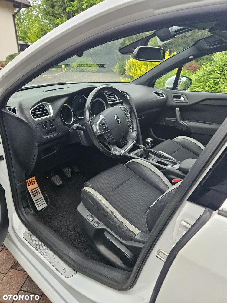 Citroën DS4 1.6 VTi SoChic - 5