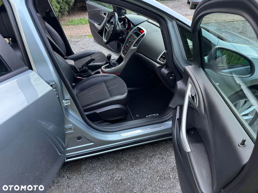Opel Astra - 24