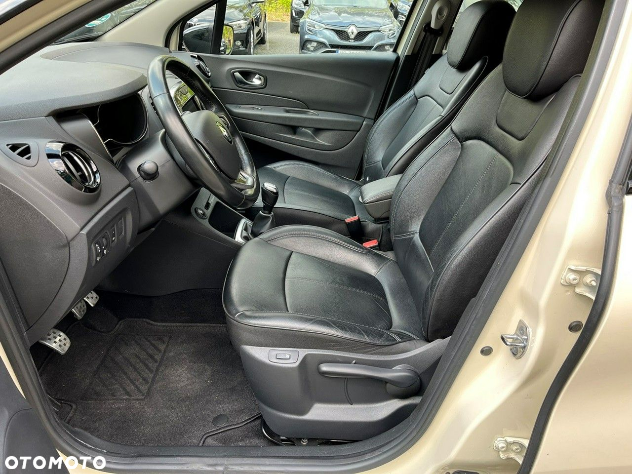 Renault Captur (ENERGY) TCe 90 INTENS - 11