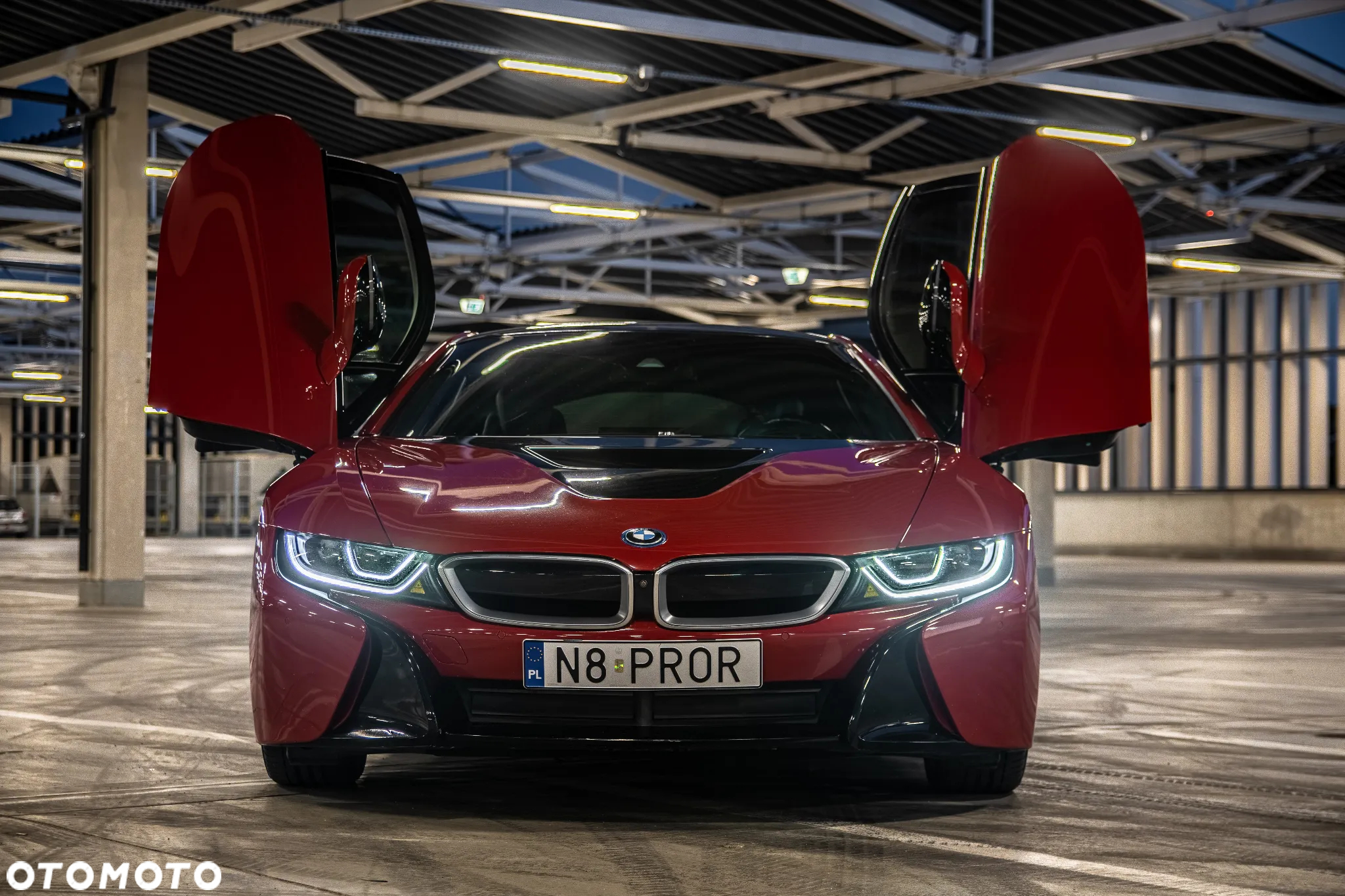 BMW i8 Coupe - 13