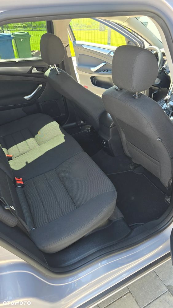 Ford Mondeo 2.0 TDCi Titanium - 12
