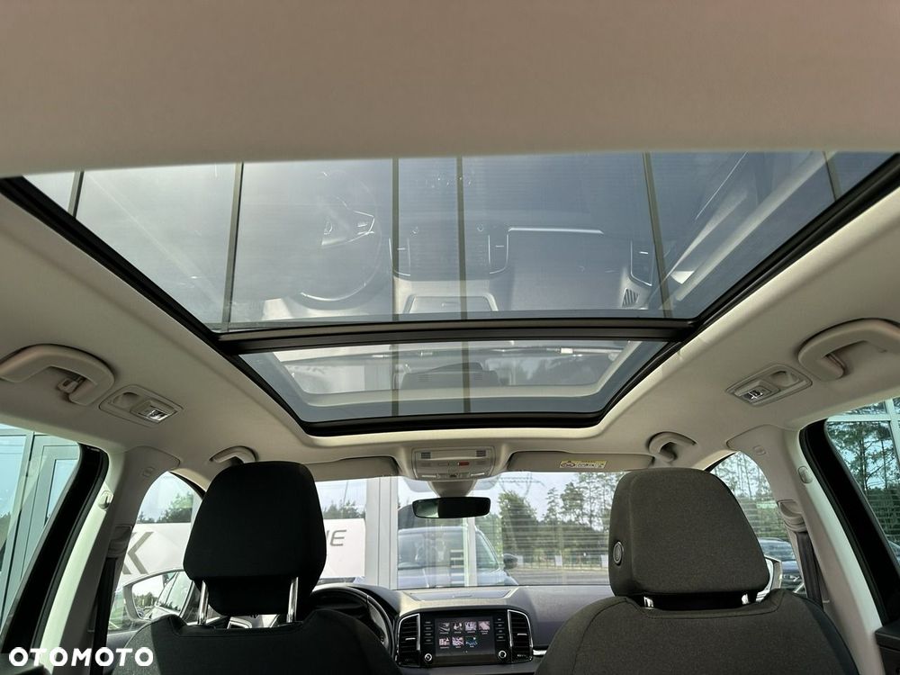 Skoda Karoq 2.0 TDI SCR 4x4 DSG Clever - 27