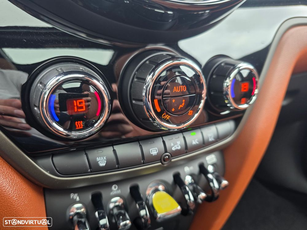 MINI Countryman Cooper SE ALL4 Auto - 17