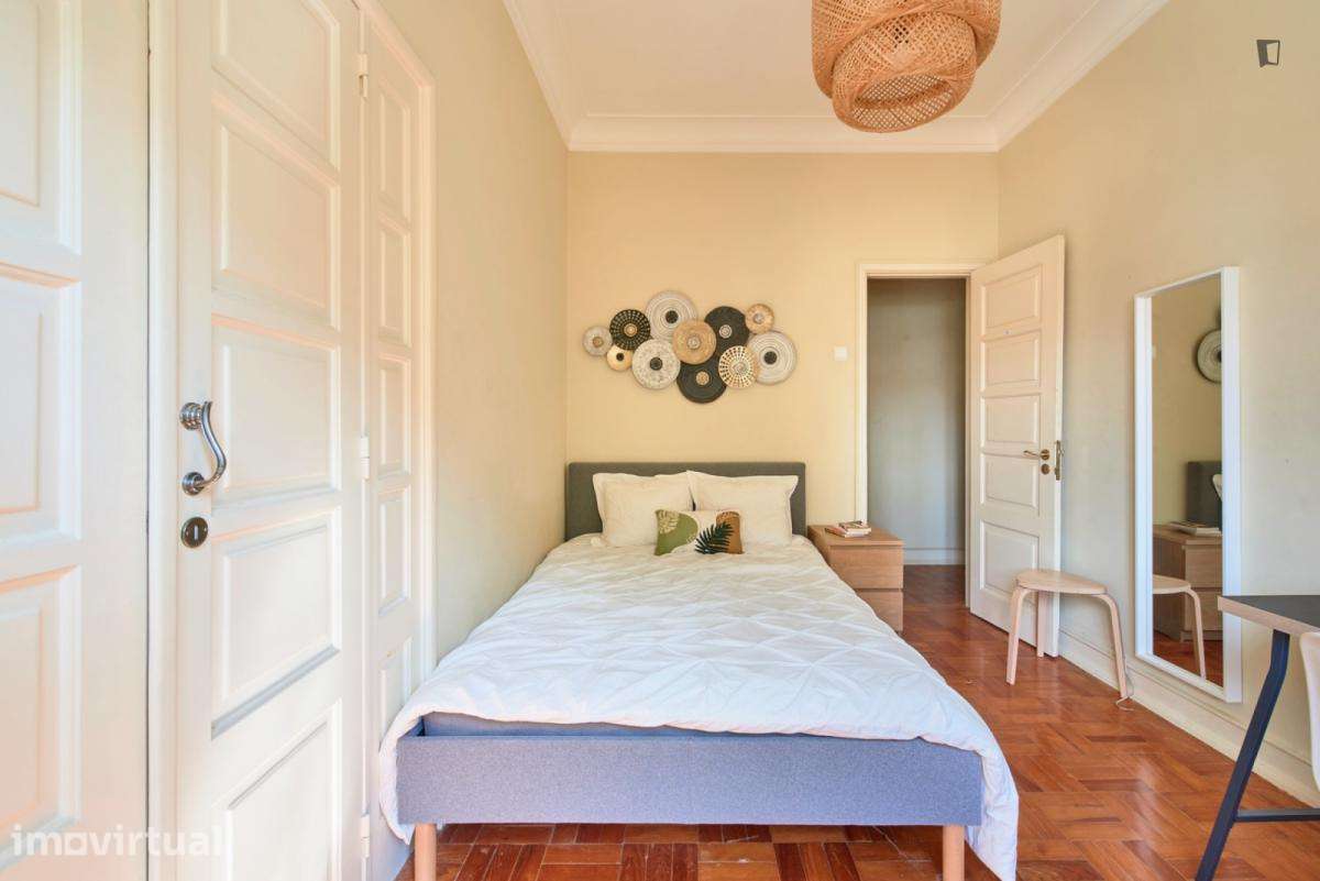 Quarto - localizado em Alvalade Lisbon - Grande imagem: 5/24