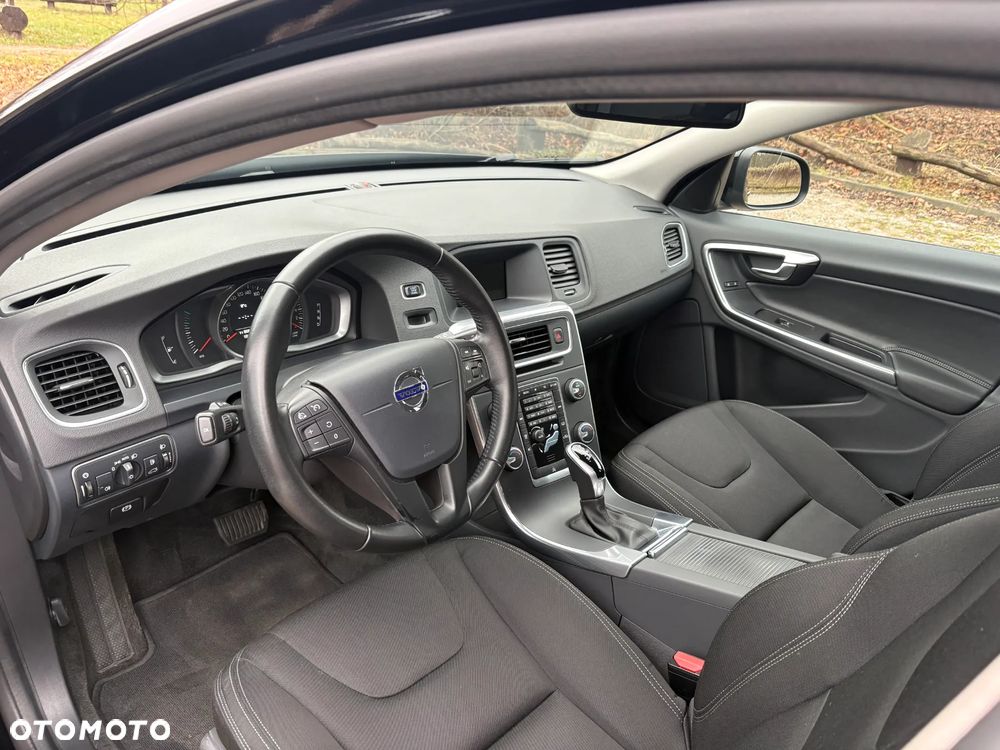 Volvo V60 T3 Drive-E Kinetic - 7