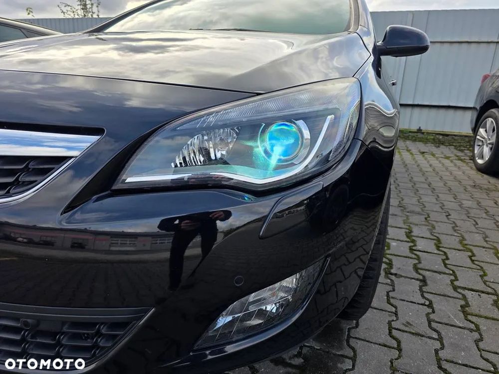 OPEL ASTRA J IV 4 REFLEKTOR LEWY PRZEDNI BI-XENON SKRĘTNY LAMPA LEWA PRZEDNIE - 1