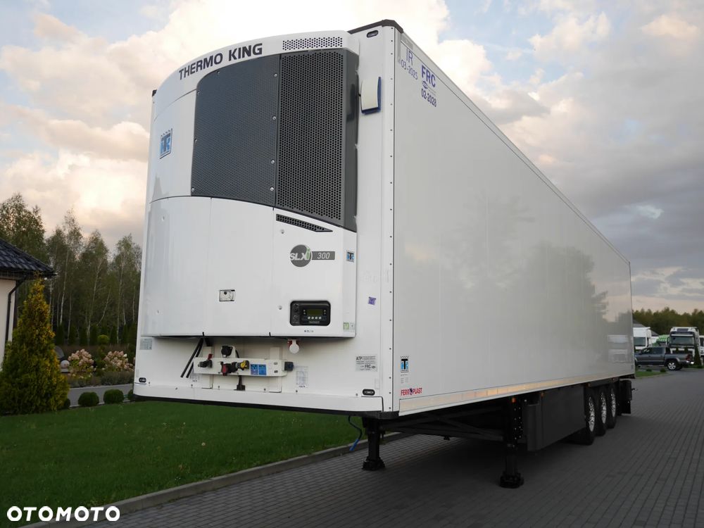 Schmitz Cargobull Thermo King SLXi 300/ Stan Idealny