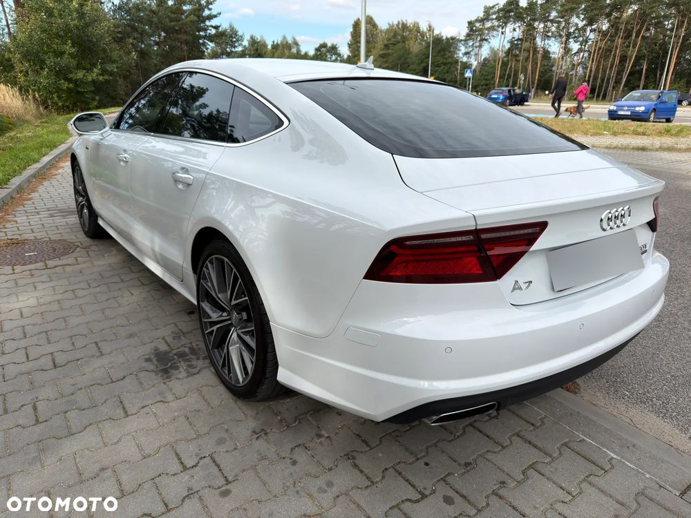 Audi A7 Sportback 55 TFSI quattro S tronic - 15