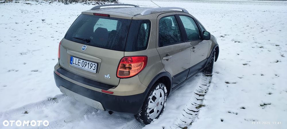 Fiat Sedici 1.9 Multijet DPF 4x4 Emotion - 7