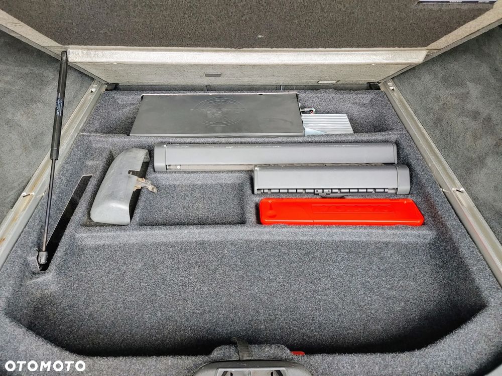 Volvo V70 2.0 Summum - 12