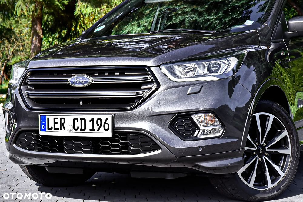 Ford Kuga 2.0 TDCi 4x4 ST-Line - 6