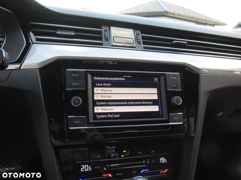 Volkswagen Passat 1.5 TSI EVO Business DSG - 26