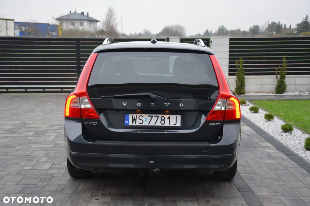 Volvo V70 2.5T Summum - 12