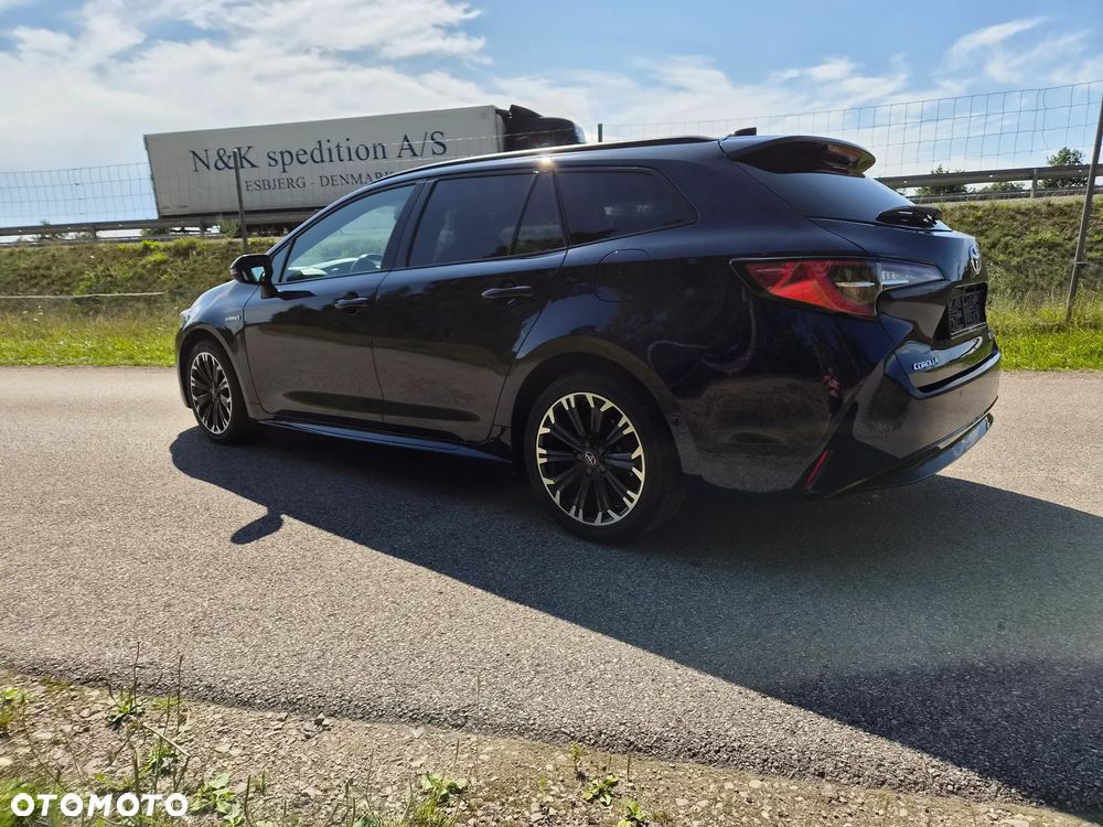 Toyota Corolla - 6