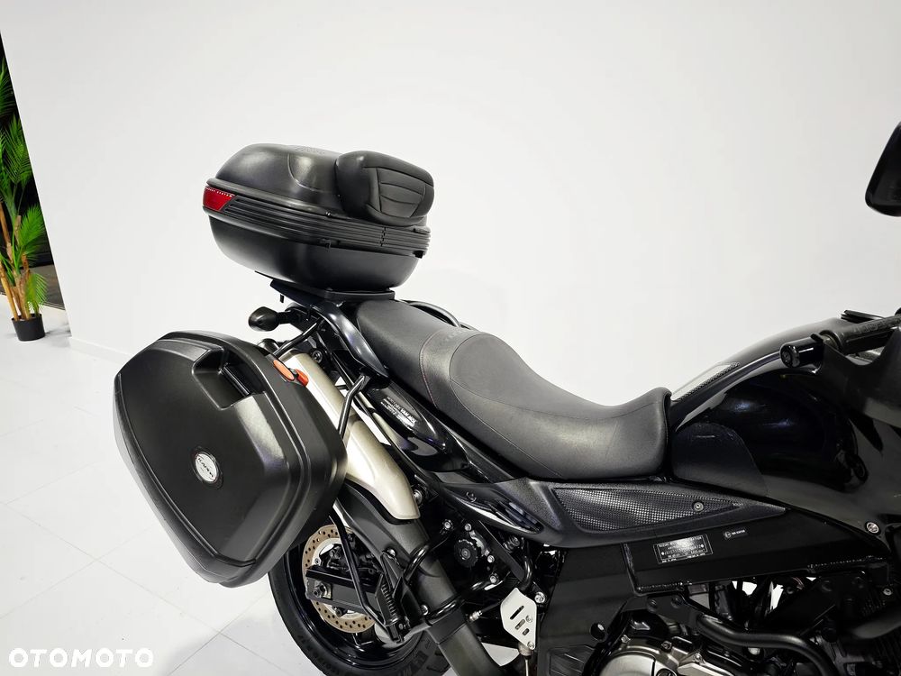 Suzuki V-STROM - 11