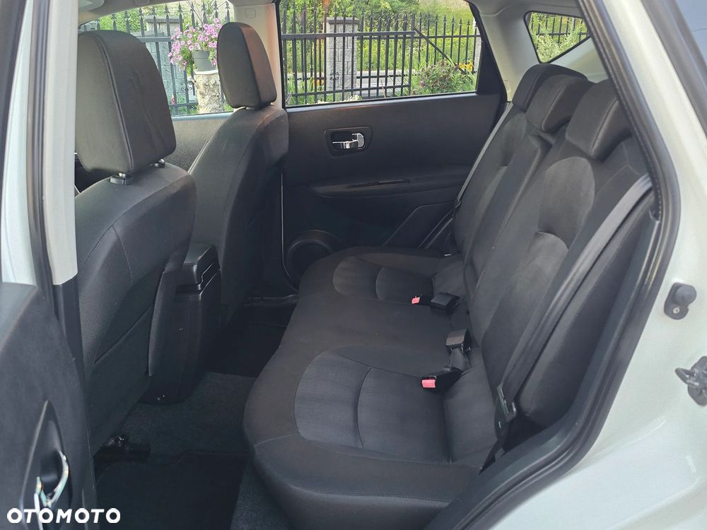 Nissan Qashqai 1.6 acenta - 19