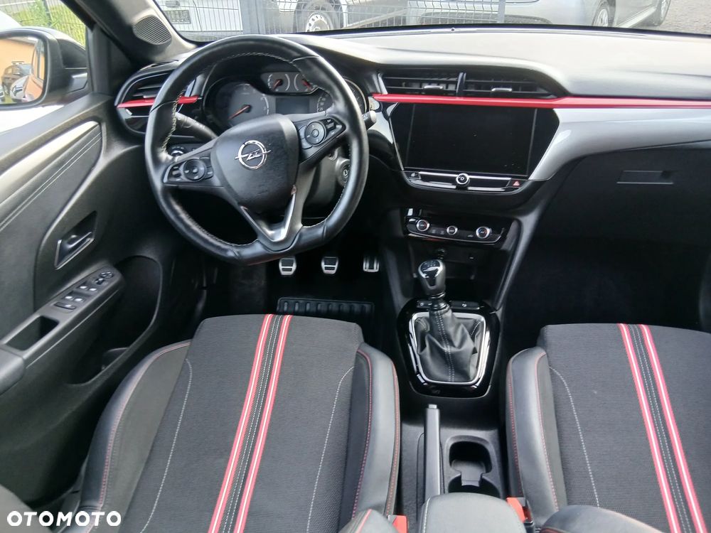 Opel Corsa 1.2 Direct Injection Turbo Start/Stop GS Line - 32