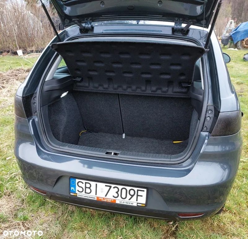 Seat Ibiza SC 1.4 16V Style - 8