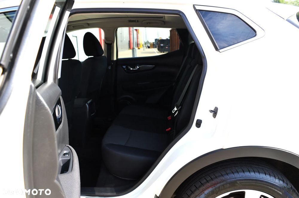 Nissan Qashqai 1.6 DIG-T Tekna+ - 7