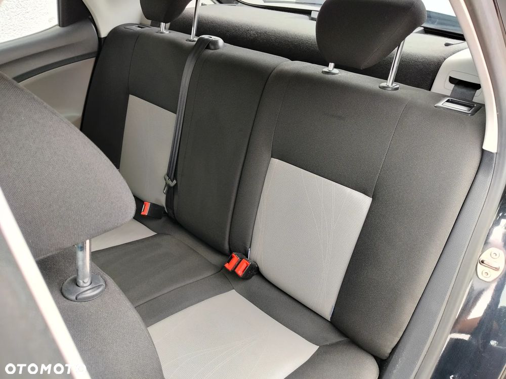 Seat Ibiza 1.2 12V Passion - 19