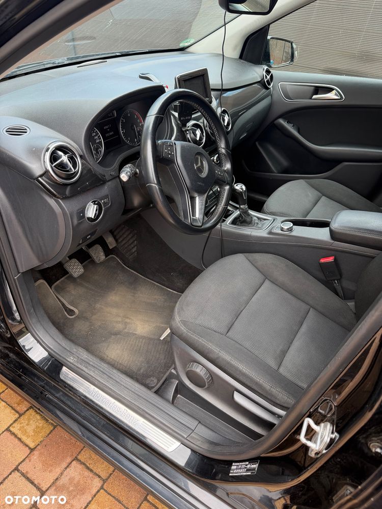 Mercedes-Benz Klasa B 180 CDI BlueEFFICIENCY Edition Style - 16