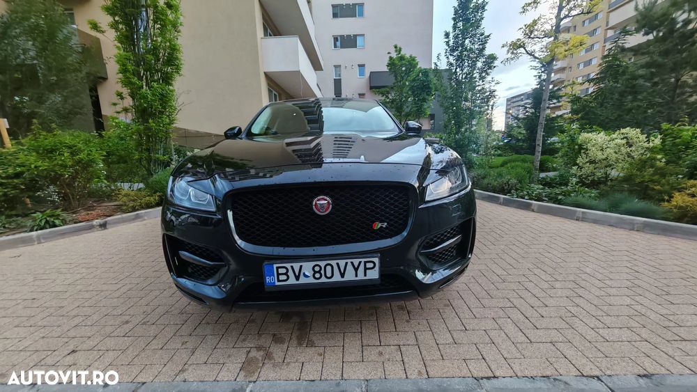 Jaguar F-Pace 25d AWD R-Sport - 5