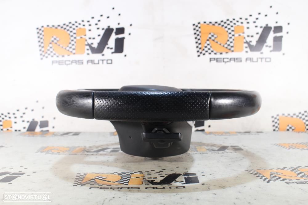 Volante Mercedes-Benz C-Class (W204)  Volante Mercedes Amg Class A B C - 5