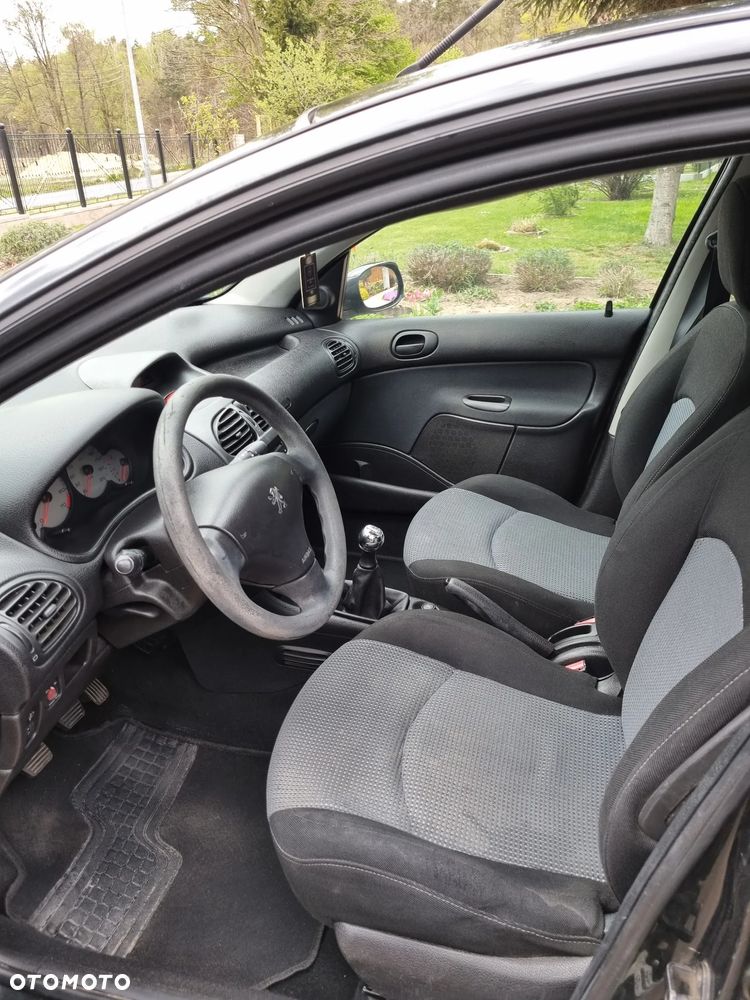 Peugeot 206 1.4 Trendy - 4