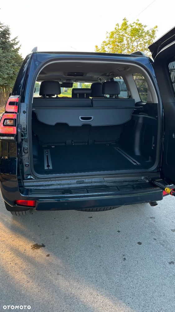 Toyota Land Cruiser LC 2.8 D-4D Executive - 9