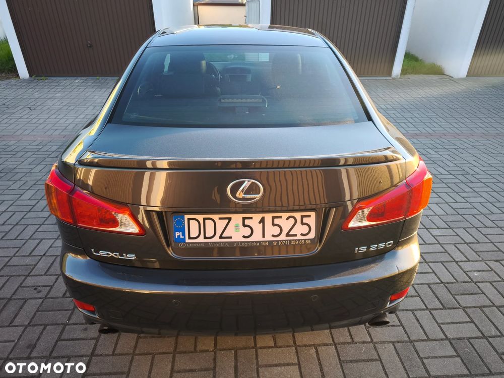 Lexus IS 250 F Sport - 12